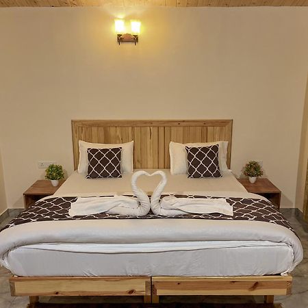Ahava Kasol Riverside Cafe And Cottages Exterior photo