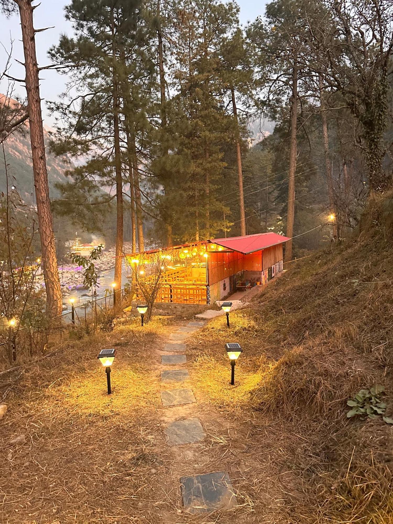 Ahava Kasol Riverside Cafe And Cottages Exterior photo