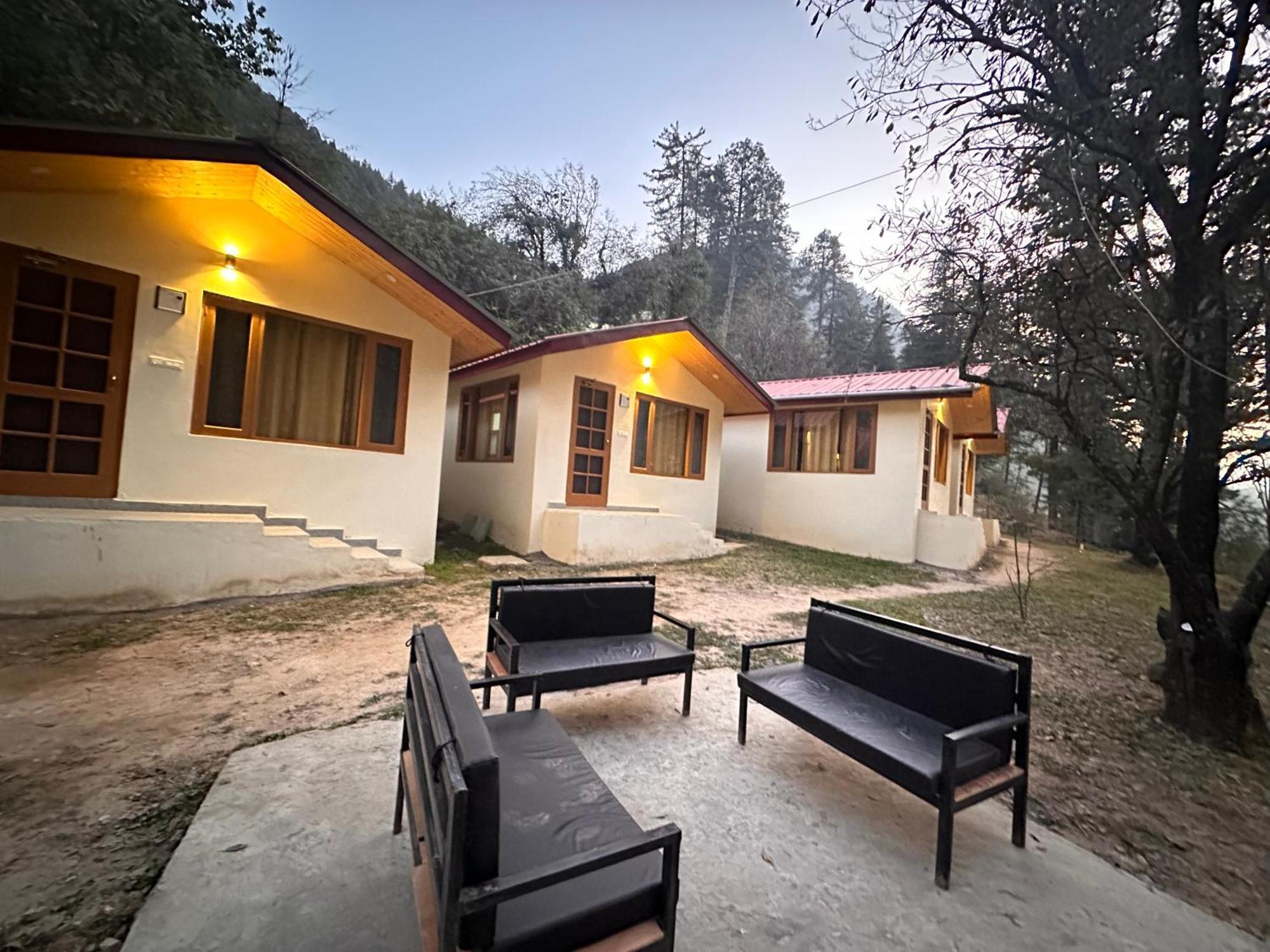 Ahava Kasol Riverside Cafe And Cottages Exterior photo