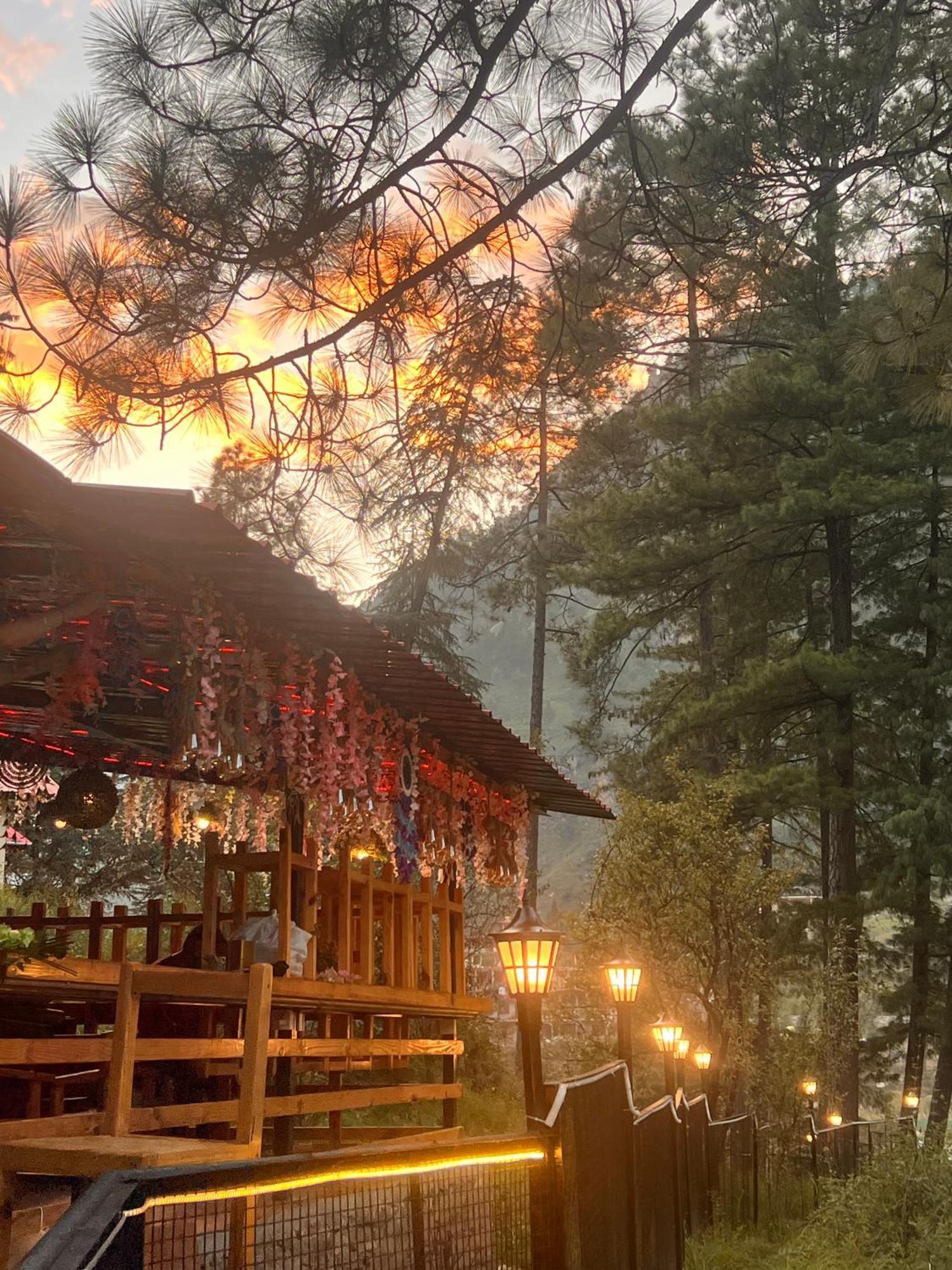 Ahava Kasol Riverside Cafe And Cottages Exterior photo