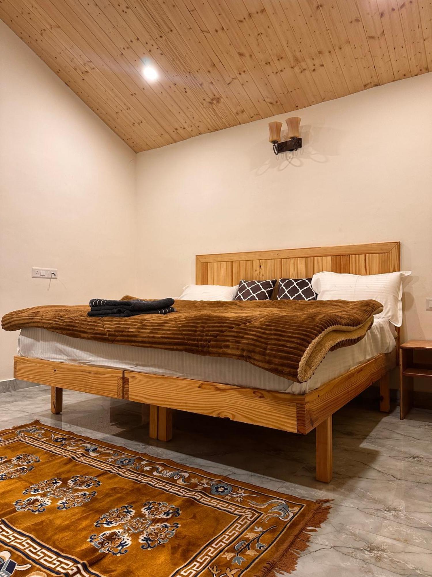 Ahava Kasol Riverside Cafe And Cottages Exterior photo