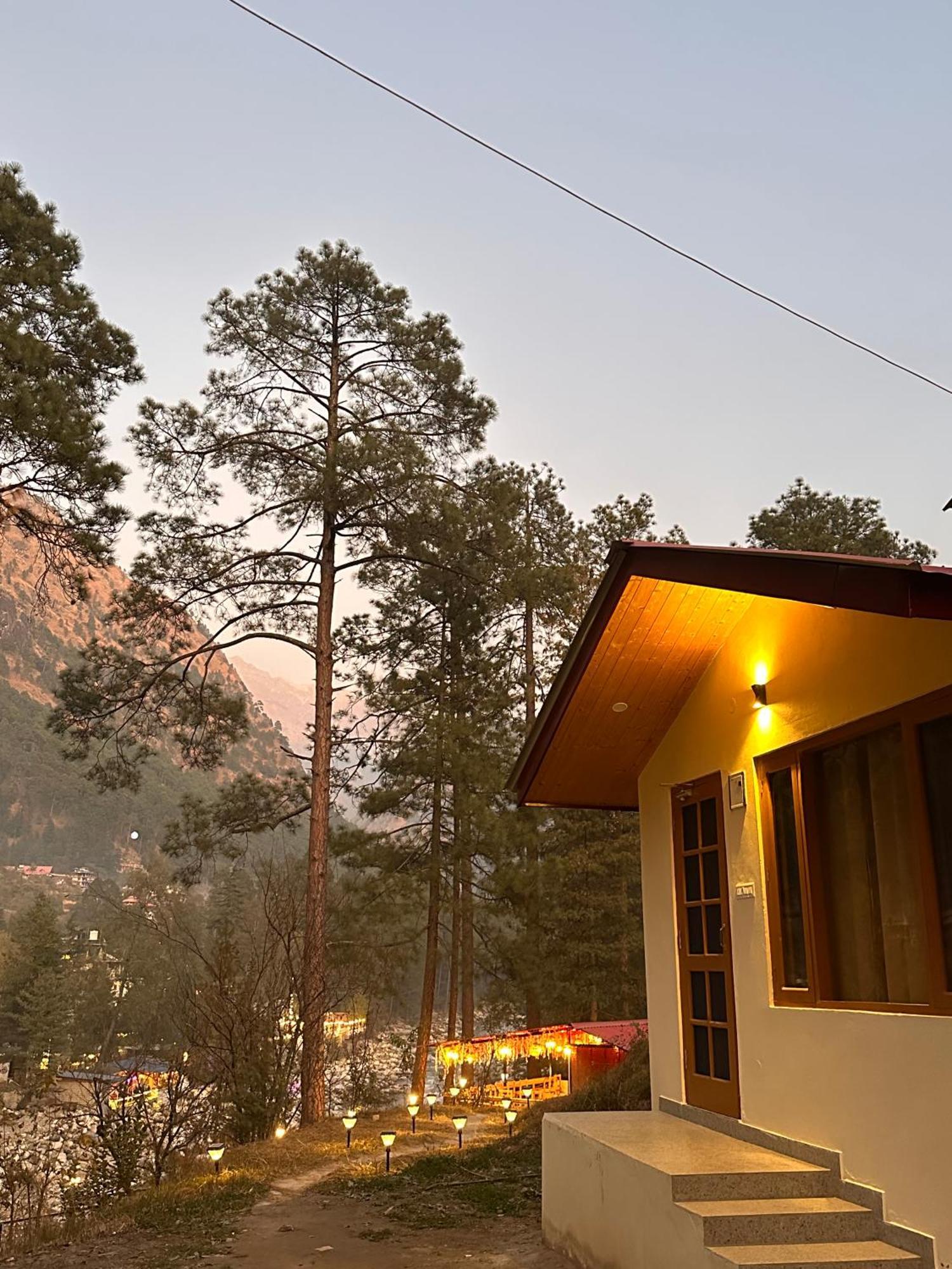Ahava Kasol Riverside Cafe And Cottages Exterior photo