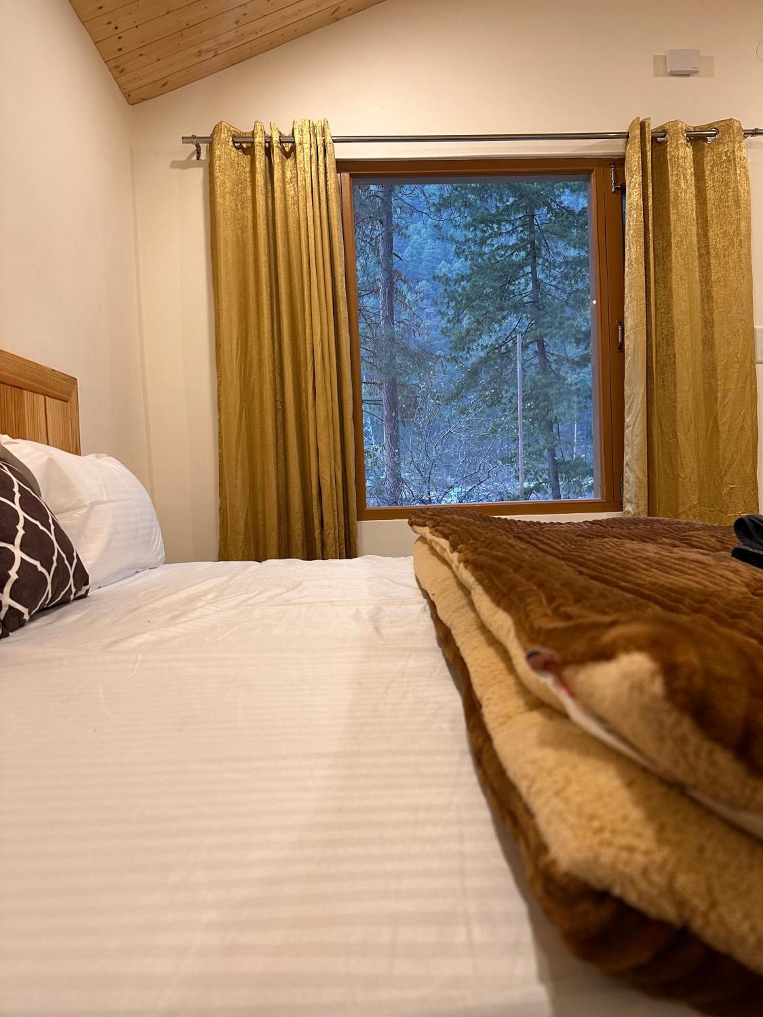 Ahava Kasol Riverside Cafe And Cottages Exterior photo