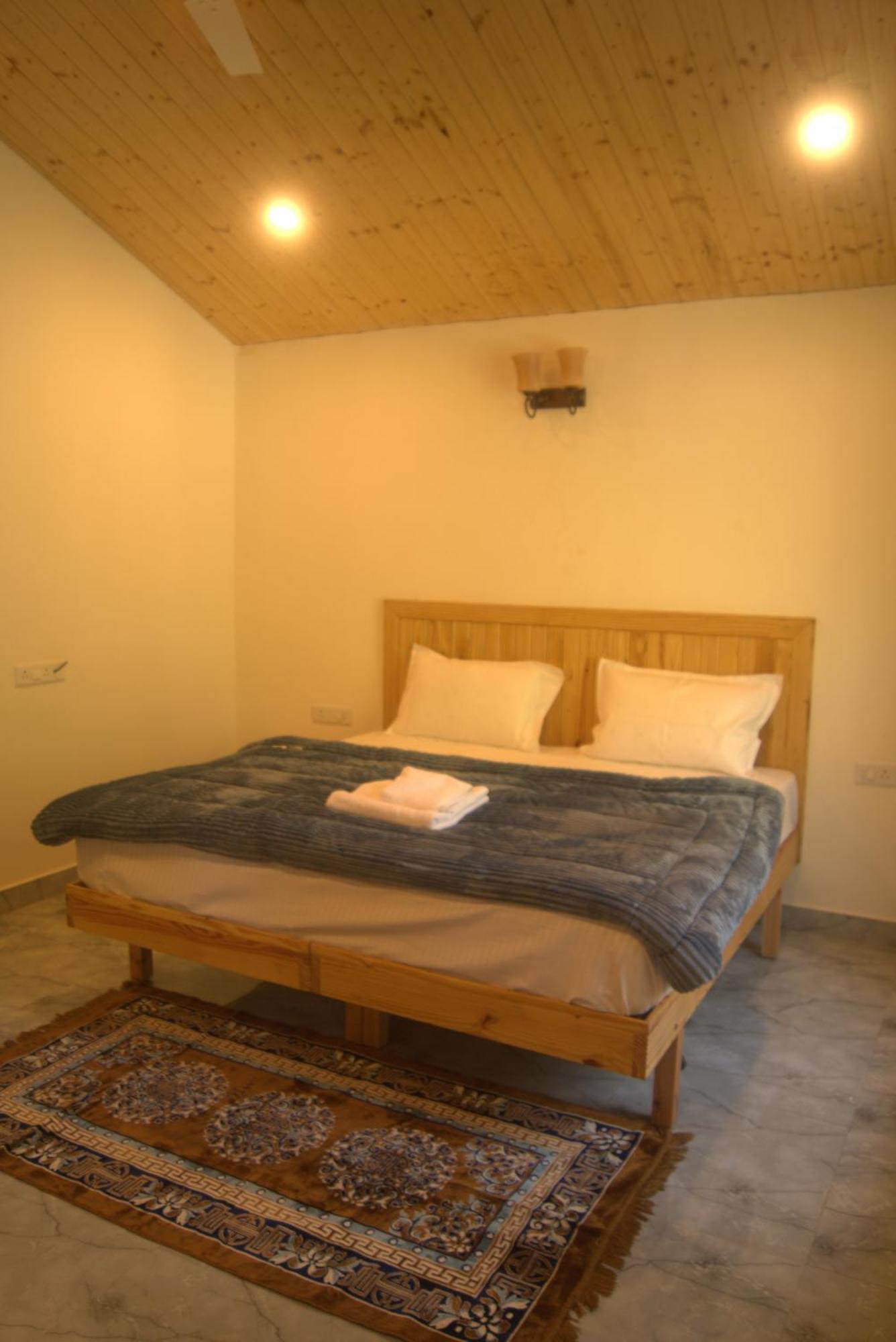 Ahava Kasol Riverside Cafe And Cottages Exterior photo